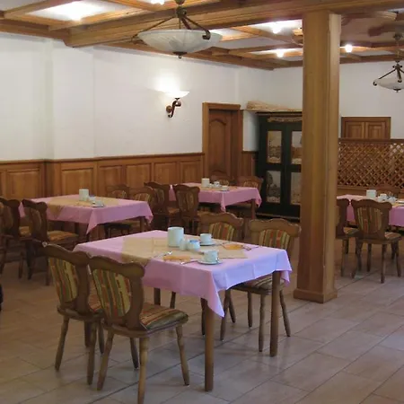 Waldhotel Ehrental 3*