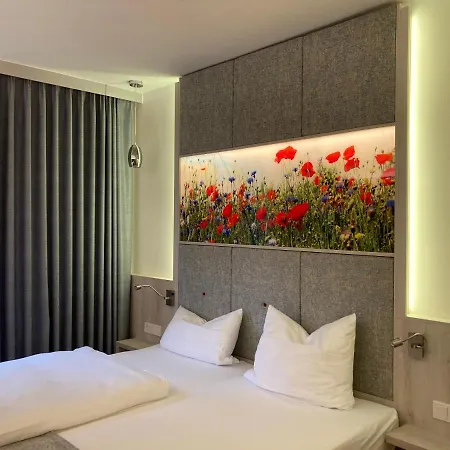 Hotell Waldhotel Ehrental 3*