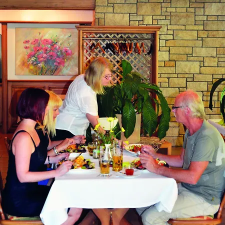 Hotel Waldhotel Ehrental 3*